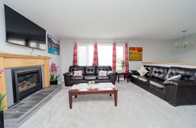 A 2BR Home away from home!