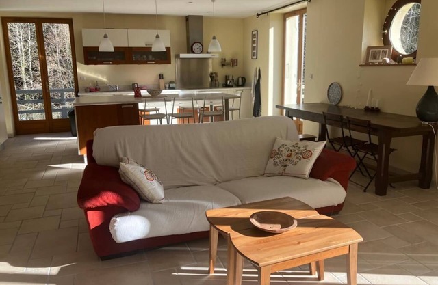 A balcony overlooking the Jura's most beautiful lake