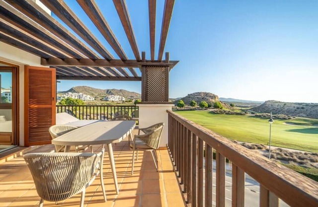 A exclusive 2 bed 2 bath penthouse - DE2332EV