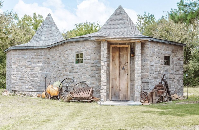 A Hagrid's Inspired Stay