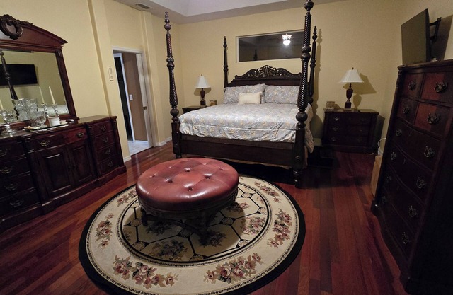 A Hidden Gem, A Cozy 4-bedroom 3 bath house in gorgeous Apopka with WiFi, AC