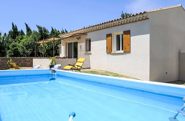 A la porte d'Avignon by Interhome