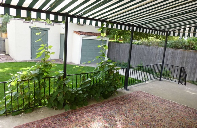 A Place To Call Home! Charming Bungalow Centrally Located To Almost Everything!