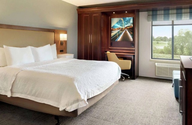 A Style and Comfort in Our Luxurious Room