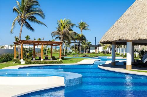 Acapulco diamante, club de playa privado, canchas pádel para 8 huéspedes