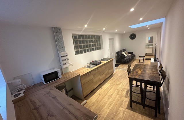 Accommodation for 2 to 4 people