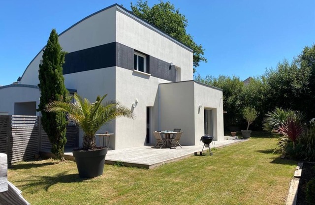 Accommodation La Trinité Surzur 15min from the beach