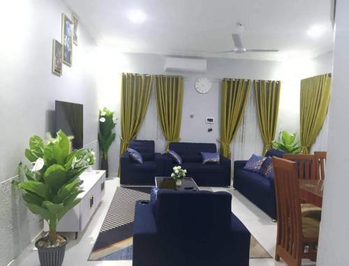 Adenta-Accra - 3 Beds - Sleeps 6 - Private Parking