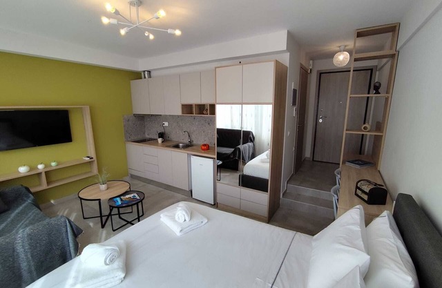Aetherial Dreams Room 3, Apartment