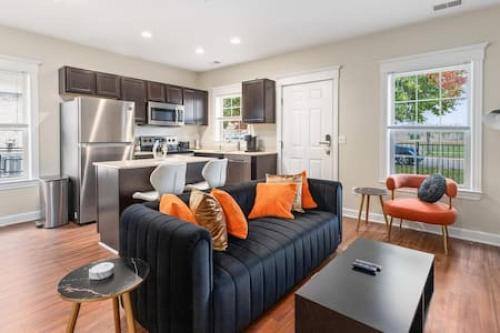 Affordable 1-BR by DMC Detroit