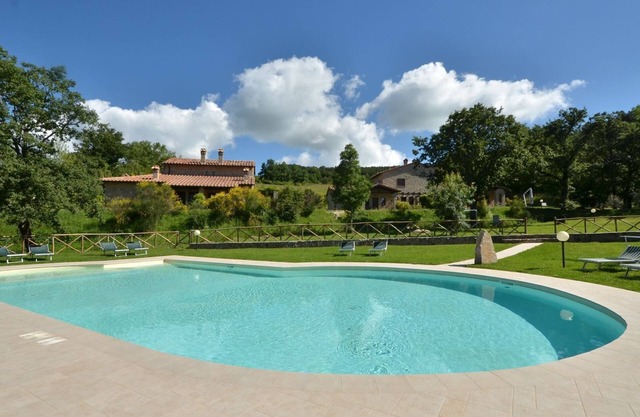 Albicocco, Poderone, Roccalbegna, Grosseto and Maremma