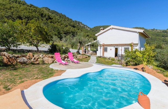 Alfaguara Casa Madroño Tolox by Ruralidays