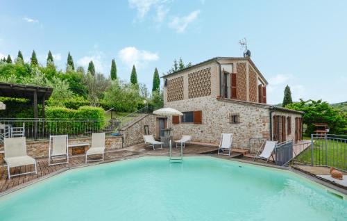 Amazing Apartment In Casole D'elsa