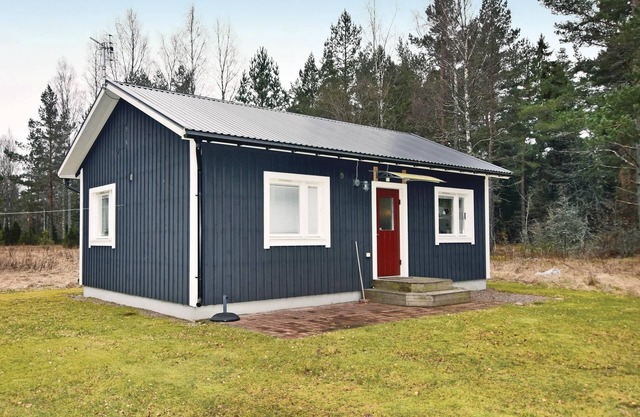 Amazing home in Fagersanna with kitchen