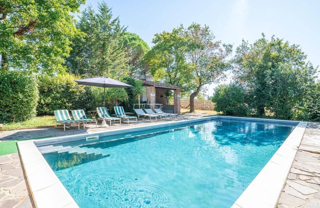 Amazing home in Foiano