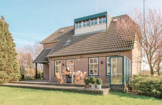 Amazing home in Leende with WiFi