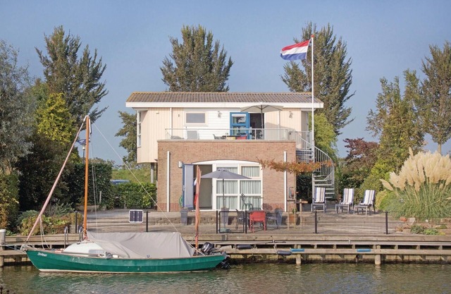 Amazing home in Workum with WiFi