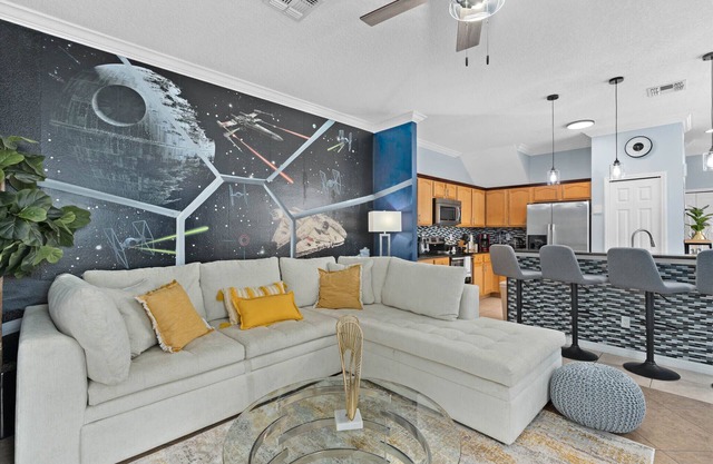 Amazing Star Wars 3Bd 3 Ba Home + Heated Pool + Free BBQ Grill + Disney 8.9mi
