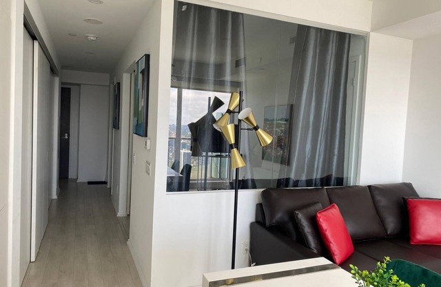 Amazing view 1 bedroom condo downtown Toronto