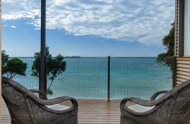Amazing views! Relax, unwind and enjoy a piece of heaven at Denhams Beach!