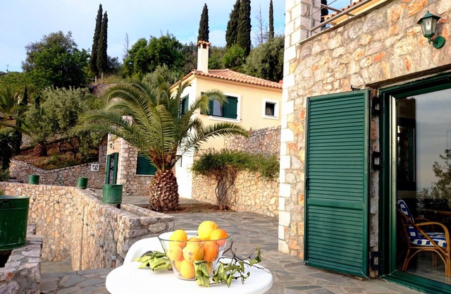 Amazing waterfront panoramic sea view and peaceful surroundings