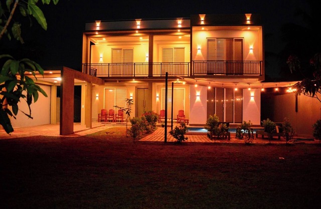 Amethyst Brook Villa "Retreat in style". Family-friendly Villa in Negombo