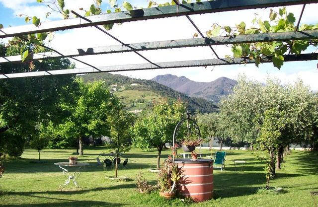 Antiche Travi:cosy flat in ancient farmhouse, 4km from the sea and near the Alps