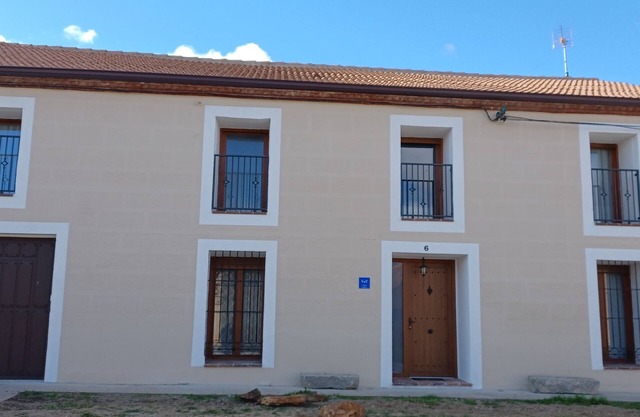 Antigua Casa Segoviana a 35 km de Segovia Ciudad Patrimonio de la Humanidad