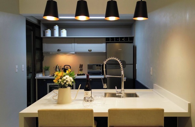 Apartamento Moderno a 1 Quadra da Av. Beira-mar Norte - Florianópolis