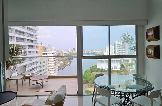 APARTAMENTO A ESTRENAR JUNTO A LA PLAYA VISTA INCREIBLE