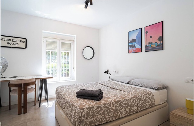 Apartamento Recién Reformado en las 4 Torres + IE