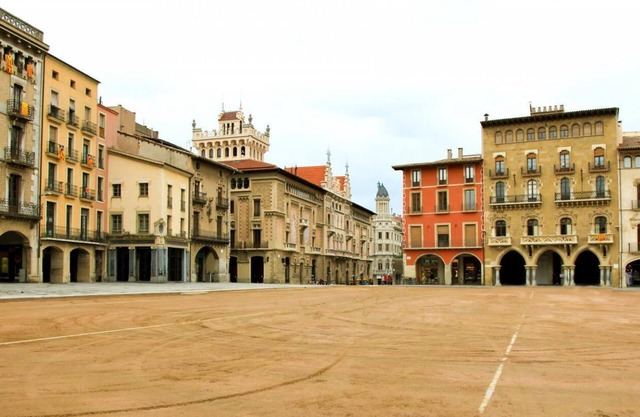 Apartaments Vicus 2 with views of the Plaza Mayor de Vic