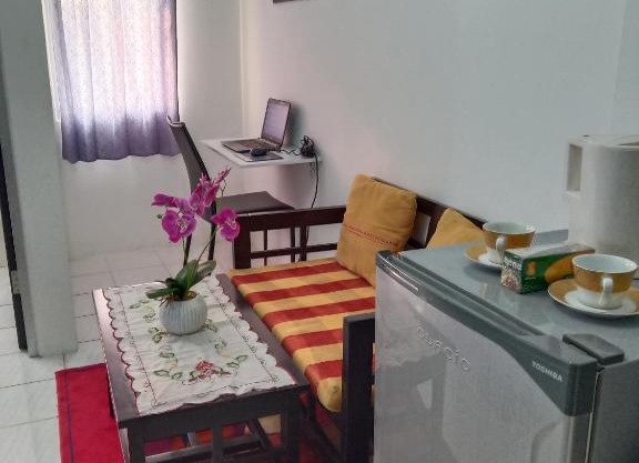 Apartemen 32 m2 dengan 2 kamar tidur dan 1 kamar mandi pribadi di Gresik