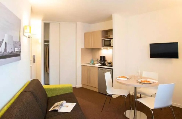 Aparthotel Adagio Access Le Havre Les Docks* - 2 Rooms 4 People