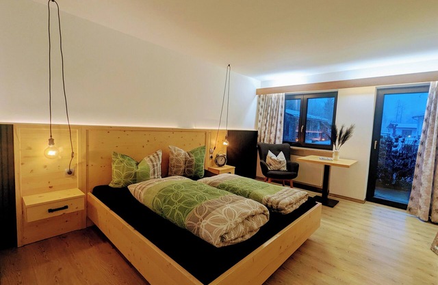 Apartment Almrausch 3 persons 50sqm shower/WC terrace W-LAN TV
