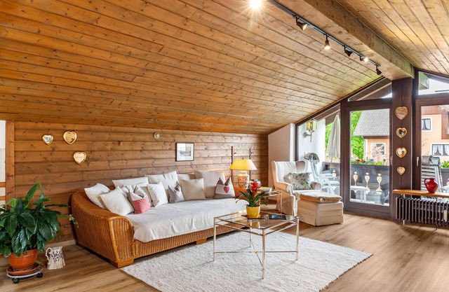Apartment 'Aurikel' with Mountain View, Balcony and Wi-Fi