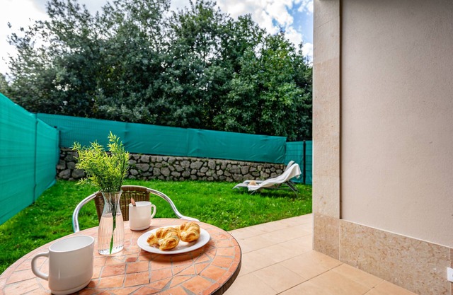 Apartment '2 Jardin 1 - Toró' with Mountain View and Private Garden
