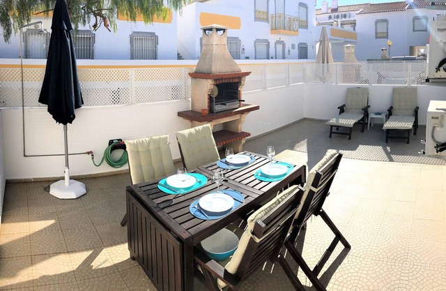Apartment 250 meters from Altura beach with terrace, A/C and Internet