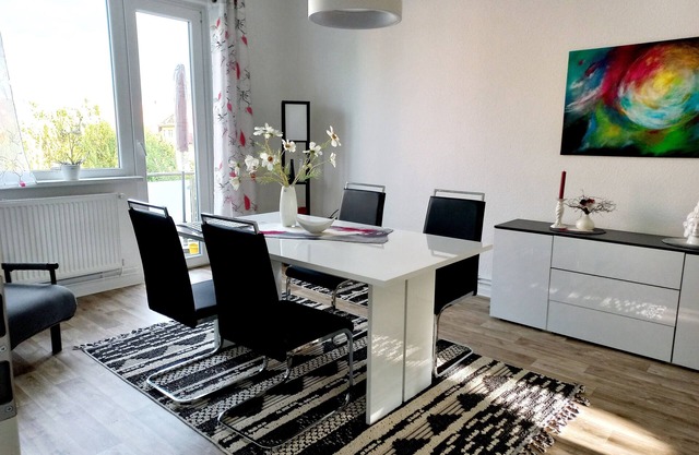 Apartment 80m² cozy * stylish * with balcony