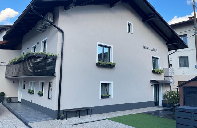 Apartment Aria