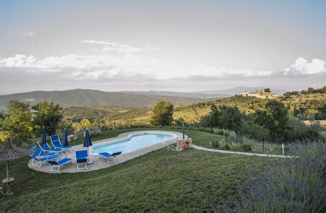 Apartment B with Pool San Ansano
