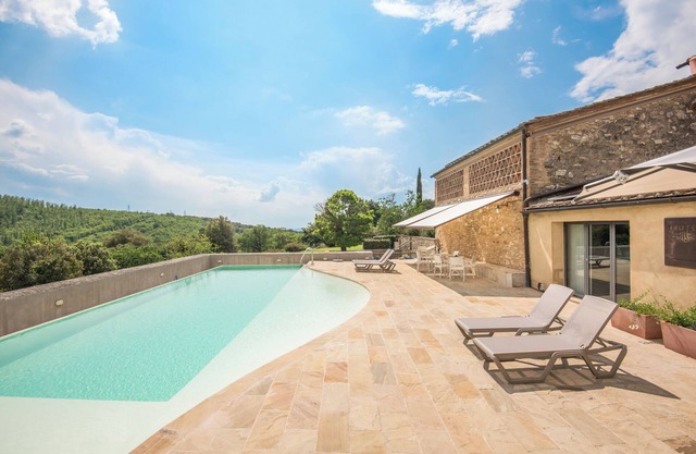Apartment 'Brotes Appartamento Mandorlo' with Shared Pool, Wi-Fi and Air Conditioning
