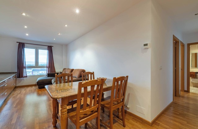 Apartment 'Celso Emilio Ferreiro' with Wi-Fi