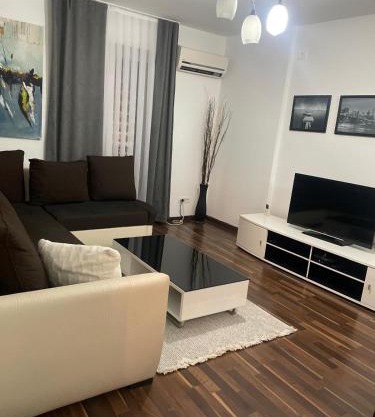 Apartment Center