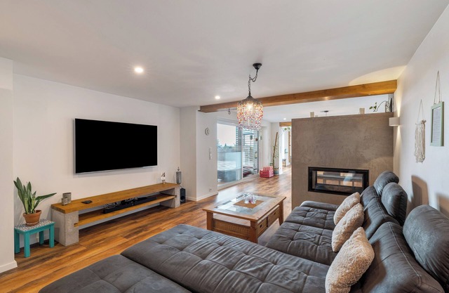 Apartment 'Haus Elisabeth' with Balcony and Wi-Fi