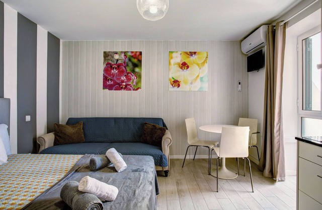 Apartment 'Holiday Home Funchal Center - T0' with Wi-Fi and Air Conditioning