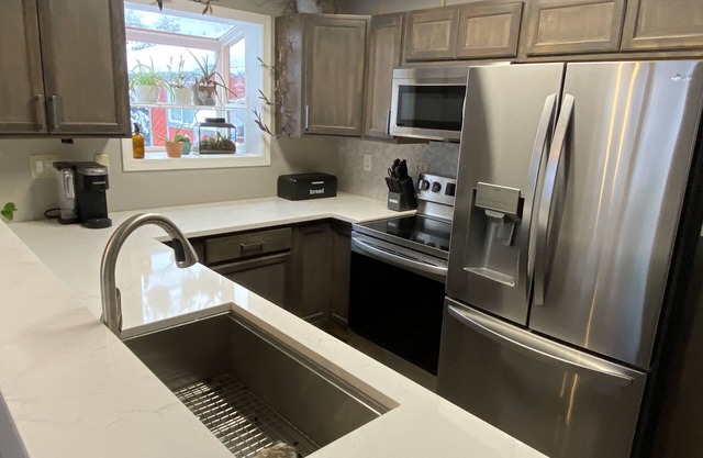 Apartment in the heart of the Mendenhall Valley - CBJ1000108