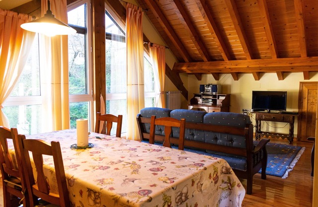 Apartment 'Kabila Enea 1' with Mountain View, Private Garden and Wi-Fi