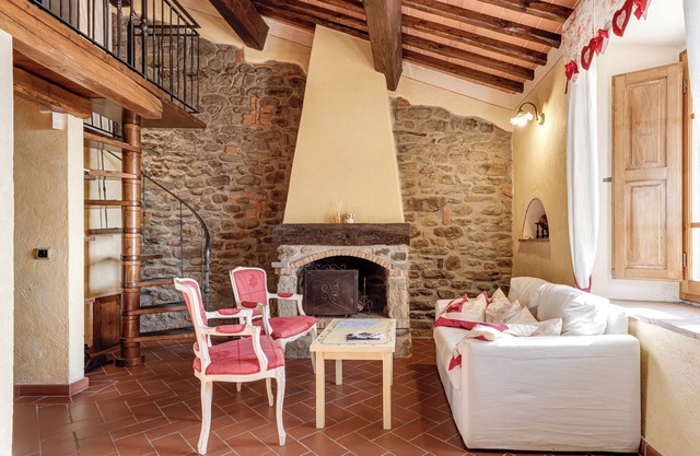 Apartment 'Le Balze' with Shared Pool, Shared Terrace and Wi-Fi