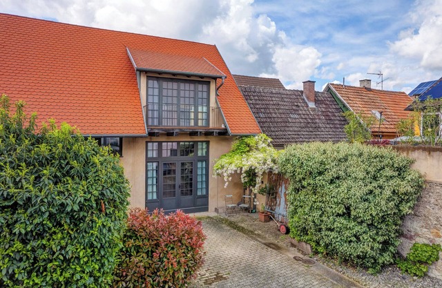 Apartment 'Loft Im Künstlerhaus' with Shared Garden and Wi-Fi